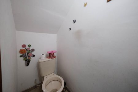 Casa à venda com 156m², 3 quartos e 4 vagasLavabo