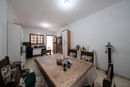 Casa à venda com 156m², 3 quartos e 4 vagasCozinha