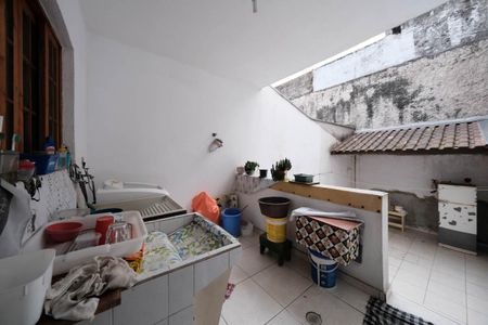 Casa à venda com 156m², 3 quartos e 4 vagasÁrea de Serviço