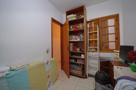 Apartamento à venda com 156m², 3 quartos e 4 vagasQuarto 