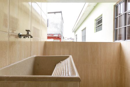Área de Serviço de casa para alugar com 1 quarto, 42m² em Vila Rio Branco, São Paulo