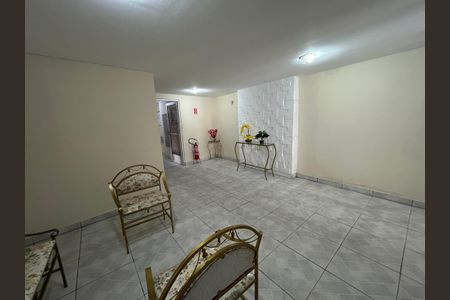 Apartamento à venda com 58m², 2 quartos e 1 vagaHall de entrada