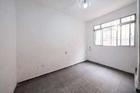 Sala de casa para alugar com 3 quartos, 140m² em Jardim Keralux, São Paulo