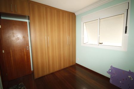 Casa à venda com 347m², 5 quartos e 8 vagasSuíte