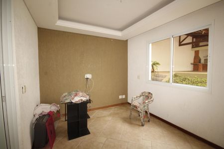 Casa à venda com 347m², 5 quartos e 8 vagasSala