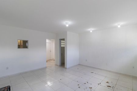 Casa à venda com 260m², 3 quartos e 4 vagas Casa à venda com 260m², 3 quartos e 4 vagasSala 2