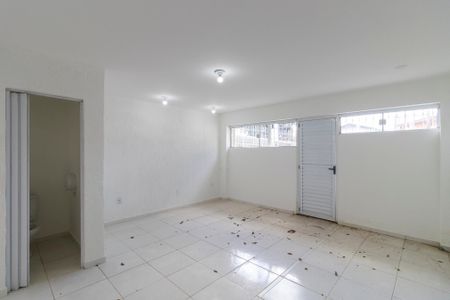 Casa à venda com 260m², 3 quartos e 4 vagas Casa à venda com 260m², 3 quartos e 4 vagasSala 2