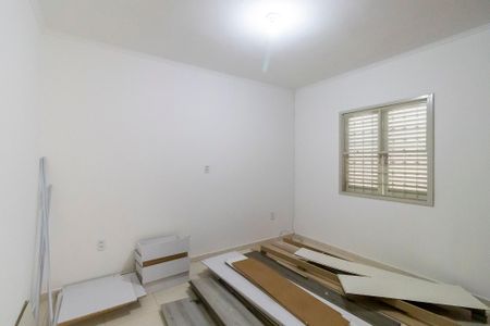 Casa à venda com 260m², 3 quartos e 4 vagas Casa à venda com 260m², 3 quartos e 4 vagasQuarto 2