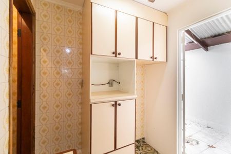 Casa à venda com 260m², 3 quartos e 4 vagas Casa à venda com 260m², 3 quartos e 4 vagasCozinha