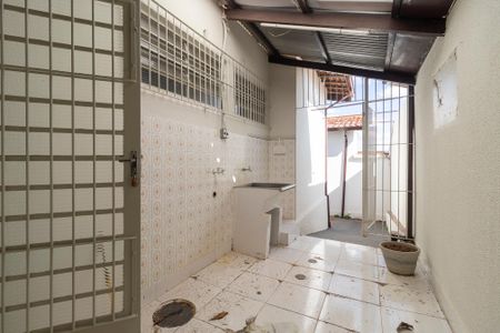 Casa à venda com 260m², 3 quartos e 4 vagas Casa à venda com 260m², 3 quartos e 4 vagasÁrea de serviço