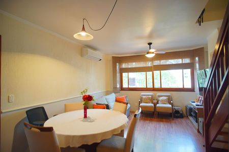 Apartamento à venda com 142m², 2 quartos e 2 vagasSala