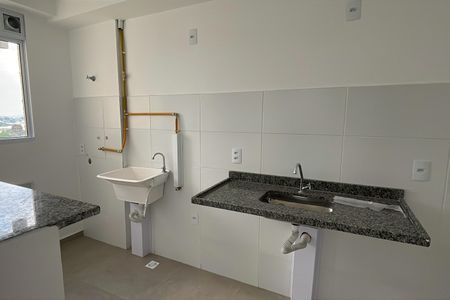 Cozinha de apartamento para alugar com 2 quartos, 49m² em Figueira, Duque de Caxias