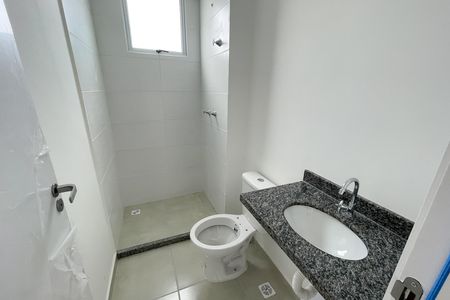 Apartamento para alugar com 49m², 2 quartos e 1 vaga Apartamento para alugar com 49m², 2 quartos e 1 vagaBanheiro