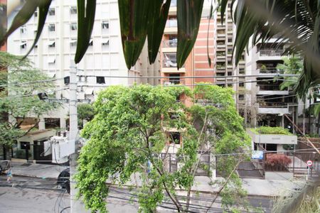 Apartamento à venda com 72m², 2 quartos e 1 vaga Apartamento à venda com 72m², 2 quartos e 1 vagaVista