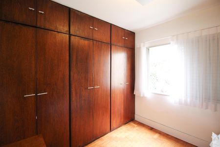 Apartamento à venda com 72m², 2 quartos e 1 vaga Apartamento à venda com 72m², 2 quartos e 1 vagaSuíte 2