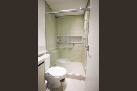 Apartamento à venda com 72m², 2 quartos e 1 vaga Apartamento à venda com 72m², 2 quartos e 1 vagaBanheiro da Suíte 1