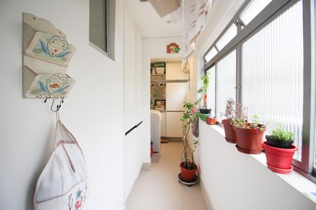 Apartamento à venda com 72m², 2 quartos e 1 vaga Apartamento à venda com 72m², 2 quartos e 1 vagaÁrea de Serviço