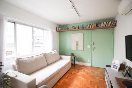 Apartamento à venda com 72m², 2 quartos e 1 vaga Apartamento à venda com 72m², 2 quartos e 1 vagaSala