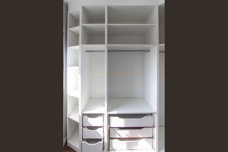 Apartamento à venda com 70m², 3 quartos e 1 vaga Apartamento à venda com 70m², 3 quartos e 1 vagaQuarto 2