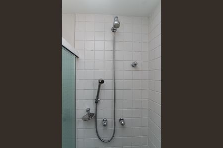 Apartamento à venda com 70m², 3 quartos e 1 vaga Apartamento à venda com 70m², 3 quartos e 1 vagaBanheiro da Suíte