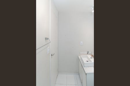 Apartamento à venda com 70m², 3 quartos e 1 vaga Apartamento à venda com 70m², 3 quartos e 1 vagaBanheiro da Suíte