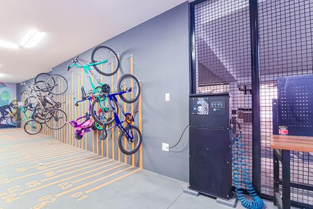 Apartamento à venda com 125m², 3 quartos e 2 vagas Apartamento à venda com 125m², 3 quartos e 2 vagasÁrea comum