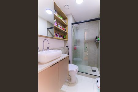 Apartamento à venda com 125m², 3 quartos e 2 vagas Apartamento à venda com 125m², 3 quartos e 2 vagasBanheiro da Suíte