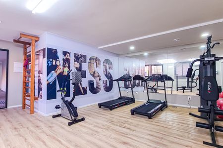 Apartamento à venda com 125m², 3 quartos e 2 vagas Apartamento à venda com 125m², 3 quartos e 2 vagasÁrea comum - Academia