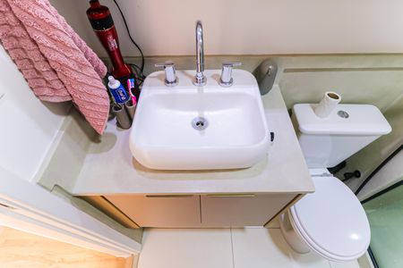 Apartamento à venda com 125m², 3 quartos e 2 vagas Apartamento à venda com 125m², 3 quartos e 2 vagasBanheiro da Suíte