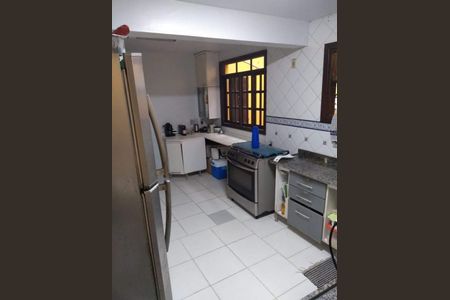 Cozinha de casa de condomínio à venda com 3 quartos, 312m² em Taquara, Rio de Janeiro