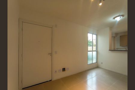 Apartamento à venda com 40m², 2 quartos e 1 vaga Apartamento à venda com 40m², 2 quartos e 1 vagaSala