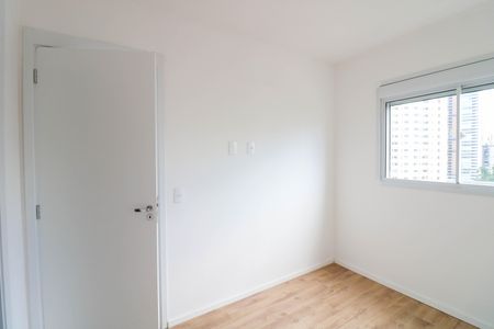 Quarto de kitnet/studio à venda com 1 quarto, 27m² em Campo Belo, São Paulo