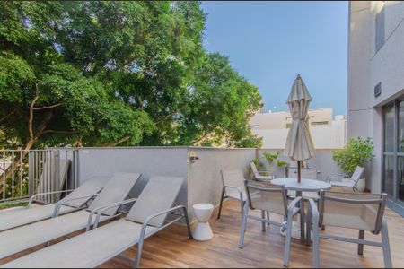 Studio para alugar com 25m², 1 quarto e sem vagaÁrea comum - Piscina
