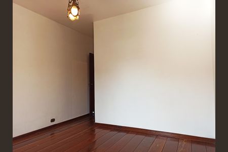 Casa para alugar com 190m², 3 quartos e 2 vagasSuíte 1