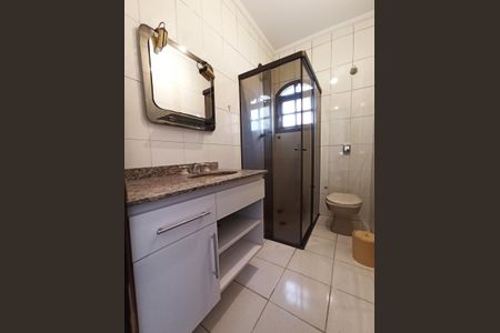 Casa para alugar com 190m², 3 quartos e 2 vagasBanheiro da Suíte 1