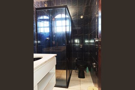 Casa para alugar com 190m², 3 quartos e 2 vagasBanheiro da Suíte 2