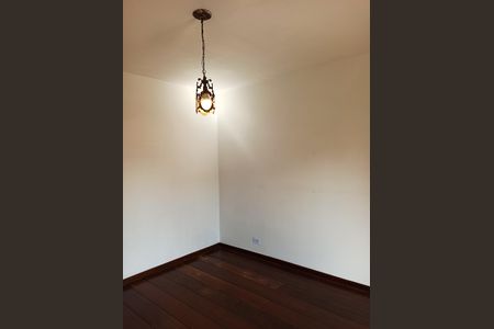 Casa para alugar com 190m², 3 quartos e 2 vagasSuíte 1