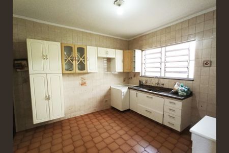 Casa para alugar com 190m², 3 quartos e 2 vagasCozinha