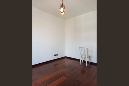 Casa para alugar com 190m², 3 quartos e 2 vagasSuíte 2