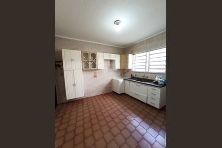 Casa para alugar com 190m², 3 quartos e 2 vagasCozinha