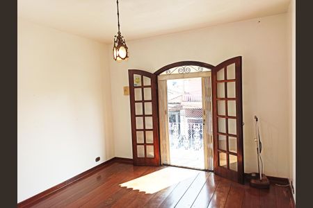 Casa para alugar com 190m², 3 quartos e 2 vagasSuíte 1