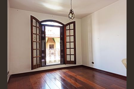 Casa para alugar com 190m², 3 quartos e 2 vagasSuíte 2