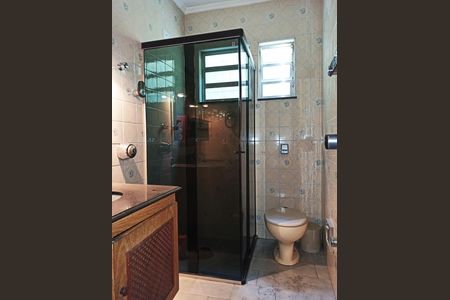 Casa para alugar com 190m², 3 quartos e 2 vagasBanheiro Social