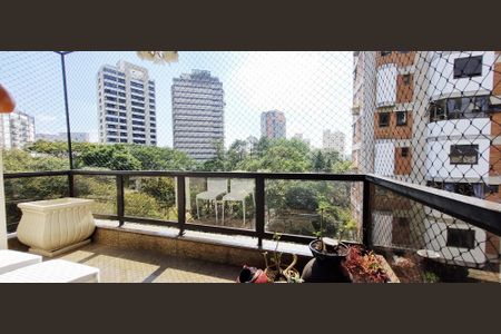 Varanda da Sala de apartamento para alugar com 4 quartos, 250m² em Real Parque, São Paulo
