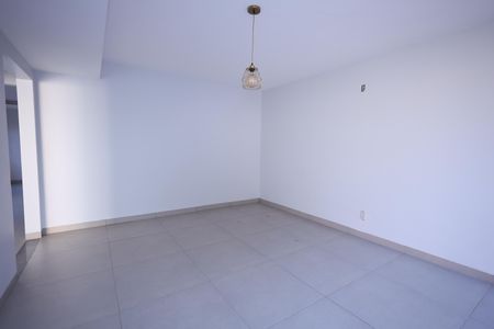 Sala de casa para alugar com 3 quartos, 180m² em Setor Pedro Ludovico, Goiânia