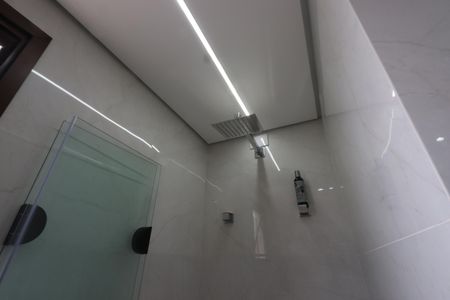 Apartamento à venda com 81m², 2 quartos e 2 vagasBanheiro Social