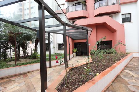 Apartamento à venda com 81m², 2 quartos e 2 vagasAcesso social