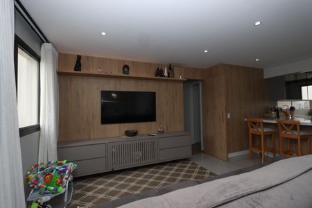 Apartamento à venda com 81m², 2 quartos e 2 vagasSala