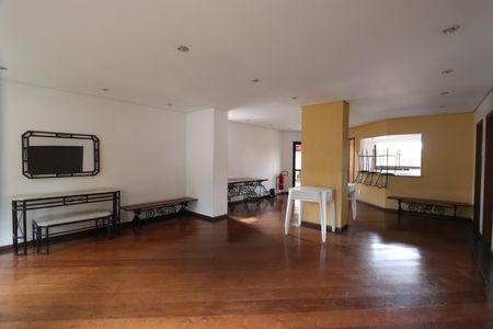 Apartamento à venda com 81m², 2 quartos e 2 vagasÁrea comum - Salão de festas