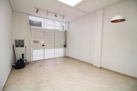 Casa à venda com 110m², 2 quartos e 1 vagaGaragem